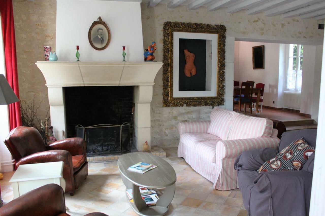 Bed and Breakfast Bella Simonetta Francueil Exterior foto