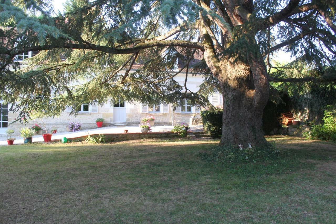 Bed and Breakfast Bella Simonetta Francueil Exterior foto